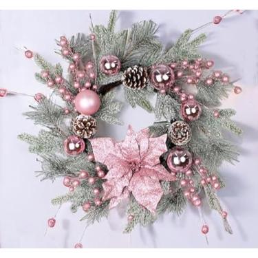 Imagem de TBUY ROSE Guirlanda de Natal artificial de 40 cm para porta da frente, guirlanda de baga rosa com agulhas de pinheiro, pinhas, grande flor rosa e bola, decorações de Natal para parede de inverno, ao