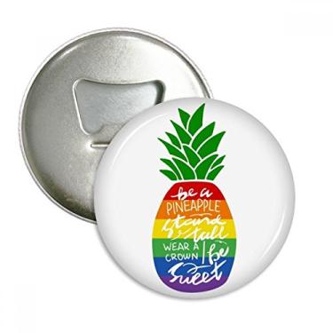 Imagem de Abacaxi, arco-íris, bandeira LGBT com citação e abridor de garrafas, emblema multifuncional