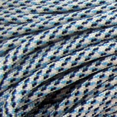 Imagem de Paracord Planet Nylon 250 kg Tipo III 7 fios Paracord Paracord Feito nos EUA - Arctic Digital Camo -