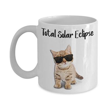 Imagem de Caneca de café eclipse solar de gato - Eclipse solar total - Caneca de eclipse solar de gato - I love Mykonos - Caneca de café de cacau quente engraçado - Novidade aniversário Cristo