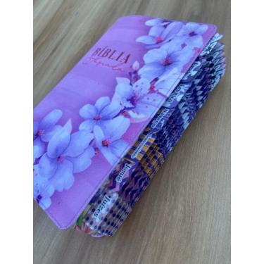 Imagem de Bíblia orquídeas lilás com abas adesivas coladas com harpa - Cpp