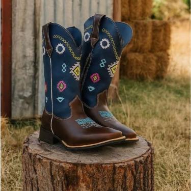 Imagem de Bota Texana Adulto em Couro Legítimo  Estilo, Conforto e Durabilidade!