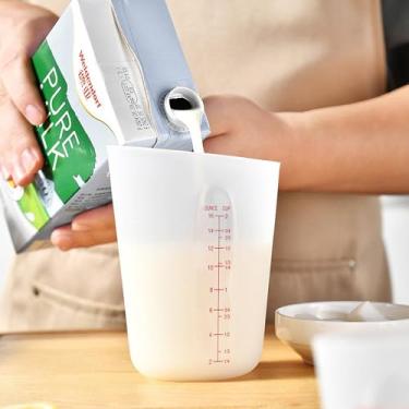 Imagem de Copo medidor de silicone branco de 473 ml – Copo grande de silicone flexível para assar, resina, derretimento de chocolate, resistente ao calor, livre de BPA, copo medidor seguro para lava-louças