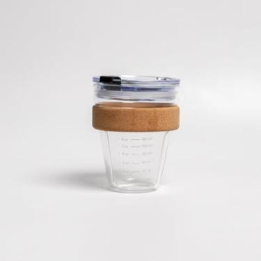 Imagem de SWANZ Copo espiral de vidro temperado com tampa e faixa de cortiça - Caneca reutilizável de café e chá, copo para viagem, à prova de vazamento, sem derramamento, isolado, portátil (425 g)