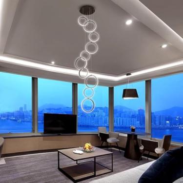 Imagem de Lustre LED moderno com 15 anéis, preto, dimerizável, para tetos altos, com controle remoto e altura ajustável. Luminária pendente para escada, sala de estar e hall de entrada (preto, 8).