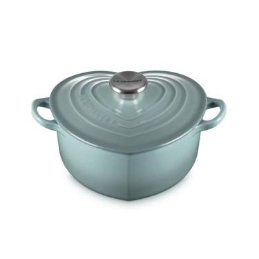 Imagem de PANELA CORAÇÃO LE CREUSET TRADITION EM FERRO FUNDIDO 20CM SEA SALT 21401207174460