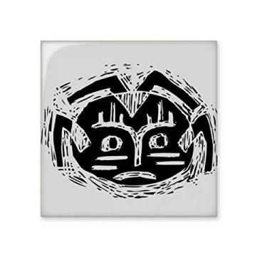 Imagem de Assustador círculo preto indiano totem cerâmica brilhante decalque pedra adornada tijolo vitrificado