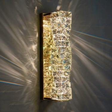 Imagem de Luminárias de parede de cristal douradas para interior LED arandela de parede de cristal iluminação moderna e elegante lâmpada de montagem em parede para quarto sala de estar banheiro hall a