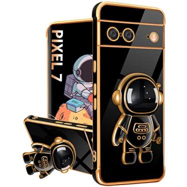 Imagem de Lotadilo Capa para Google Pixel 7, capas Pixel 7 com suporte de astronauta para mulheres e meninas, feminino fofo Spaceman Love Heart Capa de telefone 6D com suporte para Pixel 7 de 6,3 polegadas preta