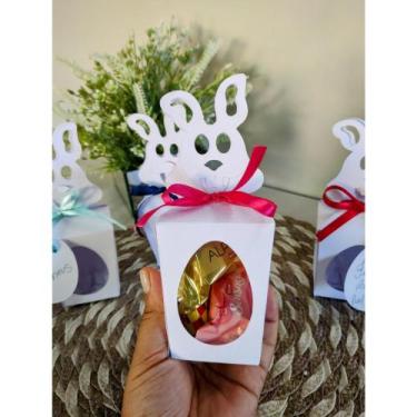 Imagem de Caixa coelho com visor  para Bombons (10x6x3,5cm ) 28 unidades com fit