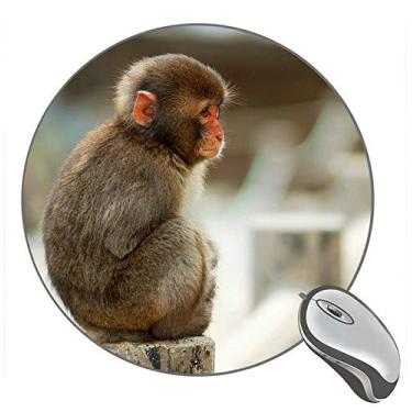 Imagem de Mouse pad redondo Macaco sentado na pedra, mouse pads personalizados