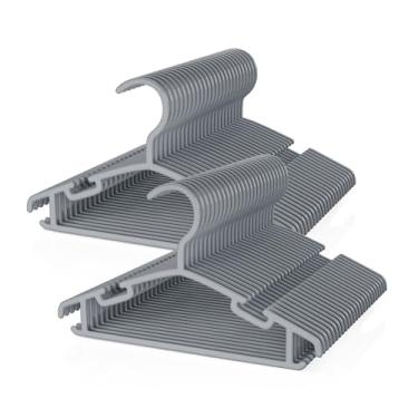 Imagem de VILICK Cabides de plástico para crianças, cabides de roupas de bebê para armário, pacote com 50 cabides antiderrapantes para roupas infantis, cabides infantis pequenos para calças, casacos, saias