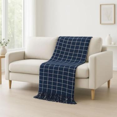 Imagem de Manta Artesanal de Algodão com Franjas – Cobertor Decorativo para Sofá e Cama, Leve e Confortável (Azul Marinho Xadrez)