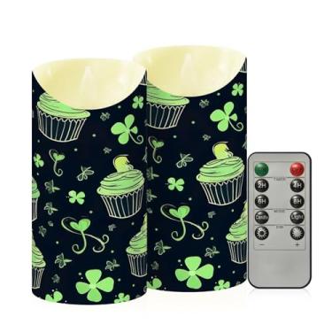 Imagem de Wassud Pacote com 2 cupcakes e trevos velas sem chama com controle remoto, velas realistas cintilantes com temporizador, velas decorativas para Natal, casamento, festa, decoração de casa, médio
