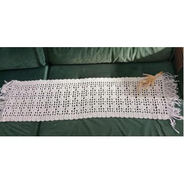 Imagem de Artesanal Tapete de Crochê Decorativo, Passadeira Retangular em Algodão Crú, 120x33cm, Feito à Mão para Sala e Corredor