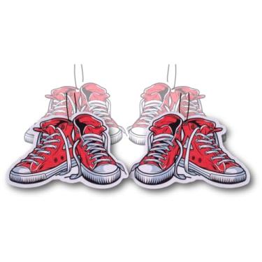 Imagem de Purificadores de ar de carro fofos e engraçados, pacote com 4 perfumados com óleos premium da Fresh Fresheners (Tênis)