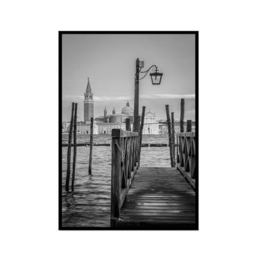 Imagem de Impressão em tela de fotografia de paisagem em preto e branco cenário da Itália para decoração de sala de estar - Veneza, Costa Amalfitana, Roma, Milão, Five Oceanside Towns Pôster de arte de parede