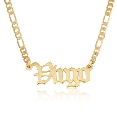Imagem de Colar com nome do zodíaco para mulheres – placa de identificação gótica em inglês antigo na corrente Fígaro – 12 signos de astrologia e horóscopo, Medium, Banhado a ouro, Sem Pedra Preciosa
