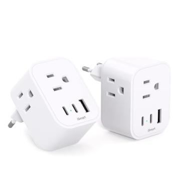 Imagem de Pacote com 2 adaptadores europeus de viagem, alimentação internacional com 3 tomadas, 3 portas USB (2 USB C), adaptador de plugue tipo C essenciais para viagem para a maioria da Europa, Espanha