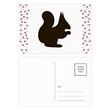 Imagem de Cartão postal de aniversário com desenho de esquilo preto para celebração de flores de Natal