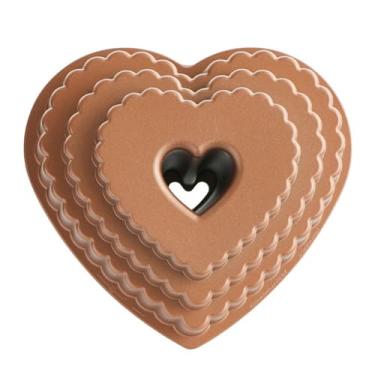 Imagem de Forma para Bolo Tiered Heart Bundt em Alumínio Fundido Nordic Ware Cobre