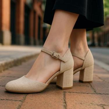 Imagem de Sandália Feminina Salto Bloco Fechada com Fivela Estilo Sapato Feminin