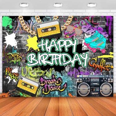 Imagem de Sensfun Graffiti Pano de fundo de aniversário anos 80 e 90 urbano retrô hip hop fundo de festa de aniversário corrente dourada cartucho de óculos gravador disco rock decoração de aniversário banner adereços de cabine de fotos 2,1 x 1,5 m