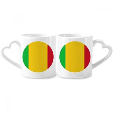 Imagem de Conjunto de canecas de porcelana para casais com emblema nacional da África do Mali com alça de coração