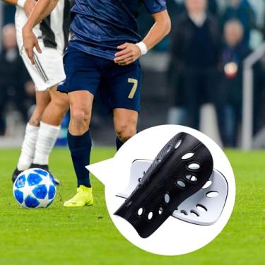 Imagem de 2 caneleiras de futebol para jovens, caneleiras respiráveis para jogos de futebol, almofada protetora de EVA para jovens homens e mulheres - preto