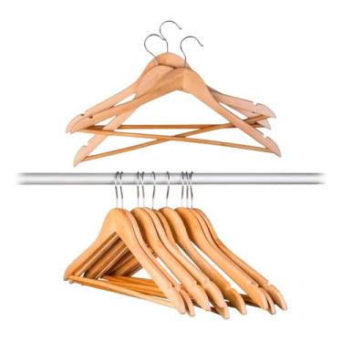Imagem de kit 12 Cabides de Madeira Marfim – Cabide Resistente com Gancho de Metal, Acabamento Verniz, Reforçado para Roupas Pesadas e Delicadas