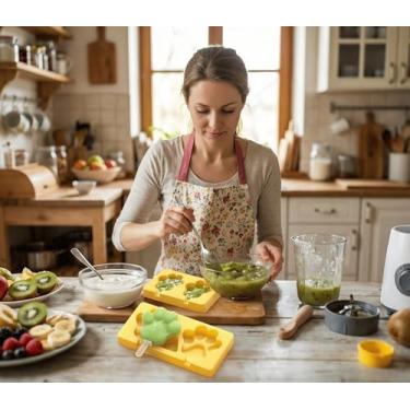 Imagem de Moldes de picolé de desenho animado infantil, moldes de sorvete de silicone de grau alimentício de cavidade, com palitos reutilizáveis, design plano antiaderente