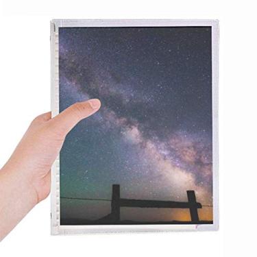 Imagem de Caderno de galáxia com estrelas escuras roxas, agenda de folhas soltas recarregável