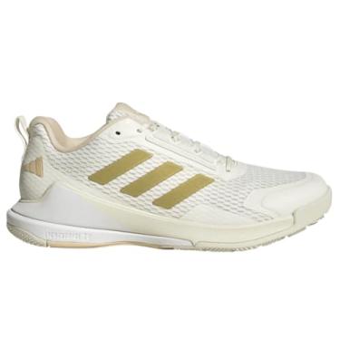 Imagem de adidas Novaflight 2 Tênis feminino para uso interno, Branco esbranquiçado/dourado metálico/areia cristalina, 36