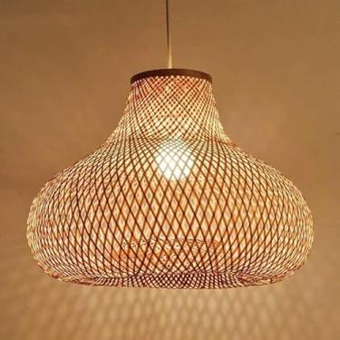 Imagem de Lustre Pendente Bali em Bambu Natural – Luminária de Teto 38x50 cm Palha para Sala (2)