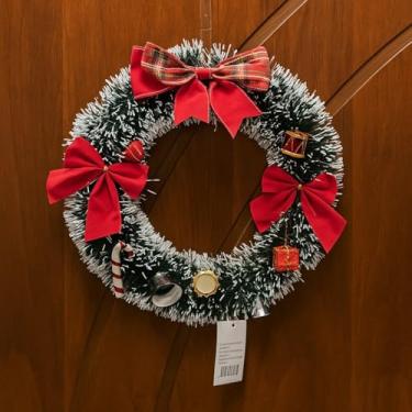 Imagem de Guirlanda De Natal Luxo Decorada Porta Natalina Verde Festão Laço Vermelho 25cm Natal Verde e Nevada(1 GUIRLANDA DECORADA)