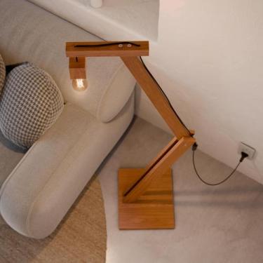Imagem de Luminária De Chão Pelicano Abajur Pés Em Madeira Regulável Sala Quarto