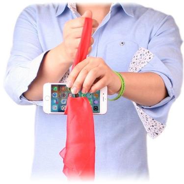 Imagem de Mágica Lenço Atravessa Celular - Silk Throught Phone