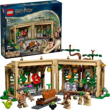 Imagem de LEGO Harry Potter - Castelo de Hogwarts: Aula de Herbologia 76445