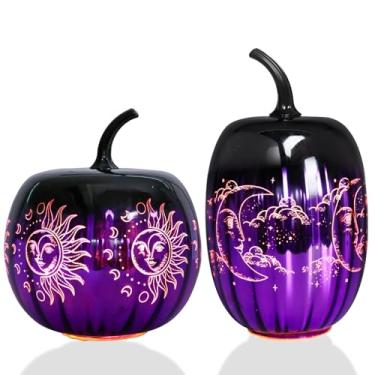 Imagem de Bdor Conjunto de 2 luzes de abóbora de vidro roxo de Halloween – Abóboras iluminadas por LED com desenhos de lua e sol – decoração assustadora de outono para mesa, cornija ou centro de mesa de festa