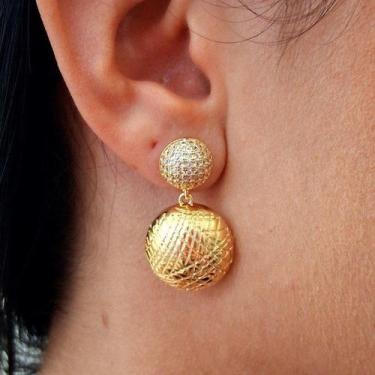 Imagem de Brinco Meia Esfera Pendurada Folheado A Ouro - FAMA FOLHEADOS