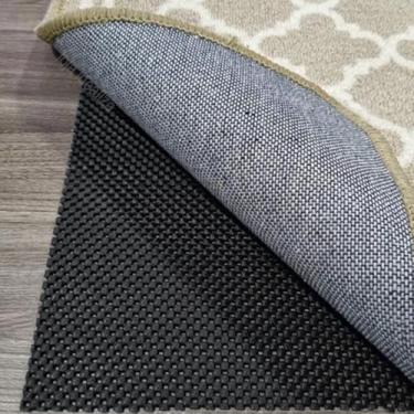 Imagem de Tela Emborrachada Antiderrapante para Tapetes Preta Multiuso Cozinha Móveis 1mx60cm