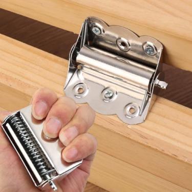 Imagem de Dobradiça de borboleta de mola de aço inoxidável com redefinição automática de tela de porta de areia plana prateada para tela de armário de porta de alumínio (6,9 x 6,1 cm)