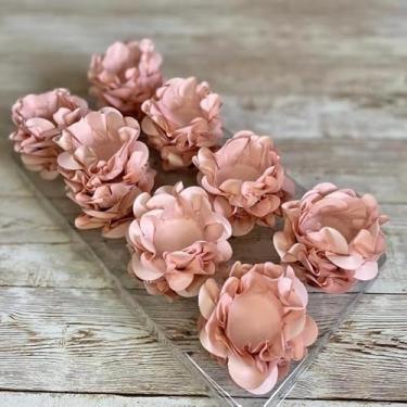 Imagem de Kit com 120 Forminhas para Doces Finos Modelo Flor Luxo – Linha Style – Ideal para Casamentos, Festas e Decoração de Mesa Elegante(PESSÊGO,40 UNIDADES)