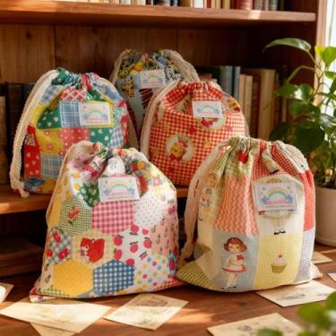 Imagem de Sacos de presente de Natal com cordão - Sacos de armazenamento de tecido de algodão 25 x 26 cm com estampas divertidas