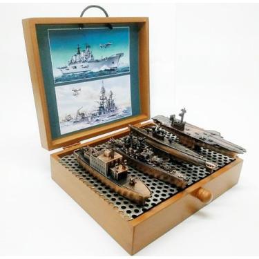 Imagem de Miniaturas decorativas de Embarcações de época em metal com Fragata - 