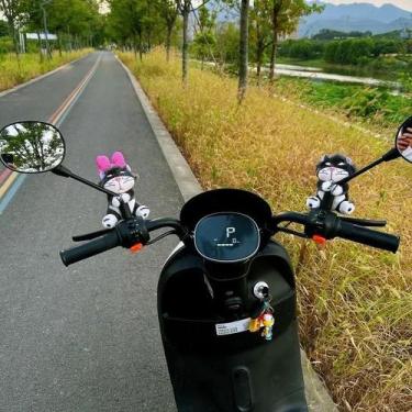 Imagem de Bonito Dos Desenhos Animados Gato Espelho Retrovisor Pingente Para Car