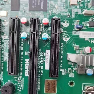 Imagem de X11SSM-F para placa-mãe Micro-ATX de servidor LGA 1151 C236 Chipset suporta E3-1200 v6/v5 7ª/6ª série i3