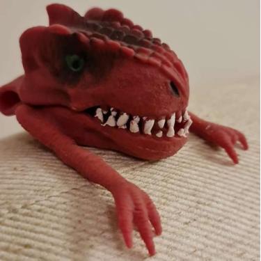 Imagem de Fantoche Dinossauro Realista Estica Muito - Toyng, Vinho