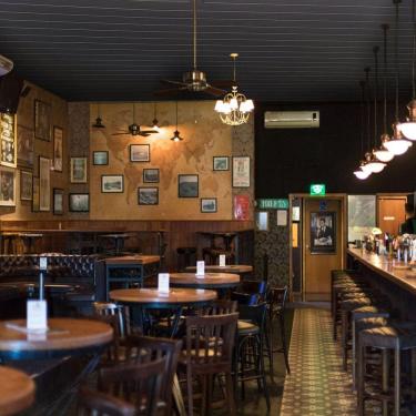 Imagem de Acabamento Perfil para Forro Pvc Preto 300cm Bariri - caixa com 5 Unidade - Preto