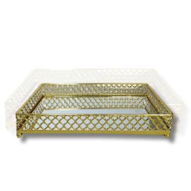 Imagem de Bandeja Decorativa Retangular Luxo Espelhada em Metal Estampa Colmeia para Lavabo, Banheiro e Decoração de Mesa (Dourada)